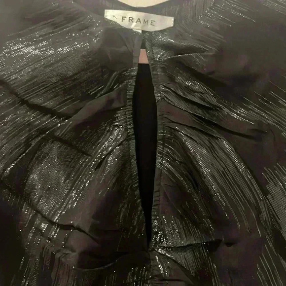 NWOT FRAME Ruched Sleeve Keyhole Top Metallic Silk Blend Black Size XS - Picture 7 of 12